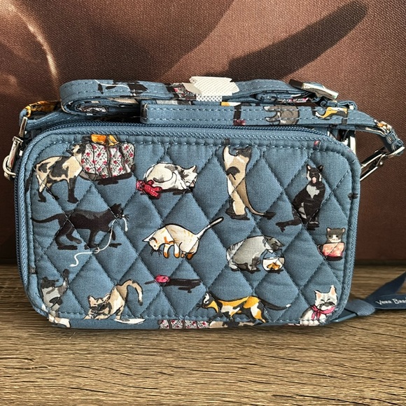 VB RFID 3 in 1 Crossbody Cats Meow NWT - Picture 2 of 9